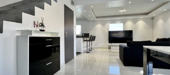 3 bedrooms House in Cavaillon, France No. 338504 8