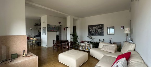 5 rooms Apartment in Ancona, Italy No. 222517 2