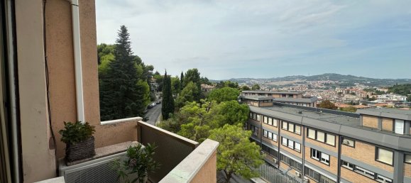 5 rooms Apartment in Ancona, Italy No. 222517 3