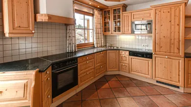 4 bedrooms Townhouse in Kitzbuhel, Austria No. 109300