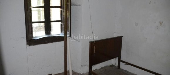 3 bedrooms House in Leon, Spain No. 80244 18