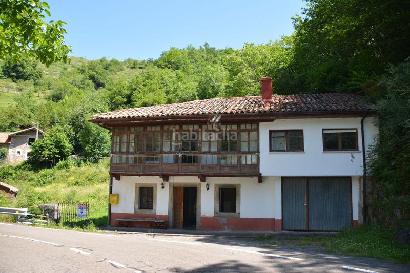 3 bedrooms House in Leon, Spain No. 80244