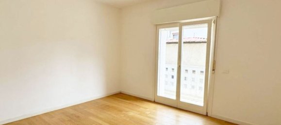 5 bedrooms Penthouse in Vicenza, Italy No. 337947 12