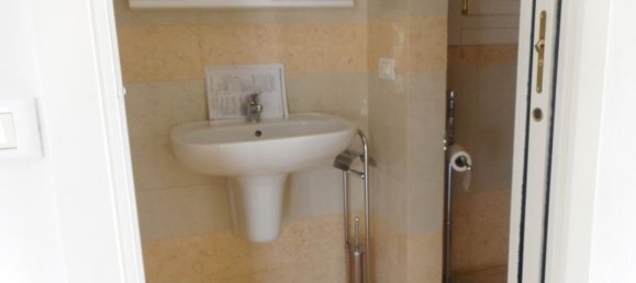 5 bedrooms Penthouse in Vicenza, Italy No. 337947 18