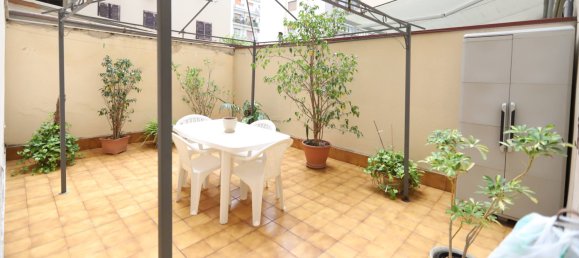 4 bedrooms Apartment in Palermo, Italy No. 275532 2