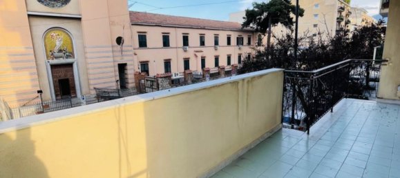 4 bedrooms Apartment in Palermo, Italy No. 275532 20