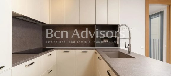 Apartamento de 4 dormitorios en Barcelona, Spain No. 151827 8