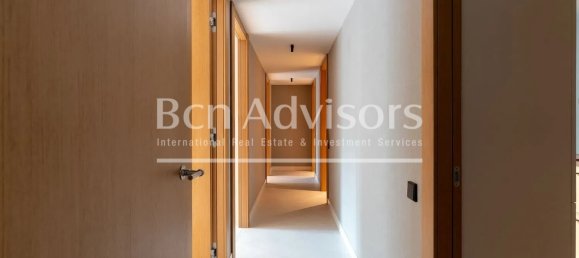 Apartamento de 4 dormitorios en Barcelona, Spain No. 151827 12