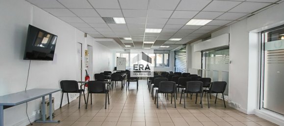 Büro in Paris, France 258m², Nr. 141105 4