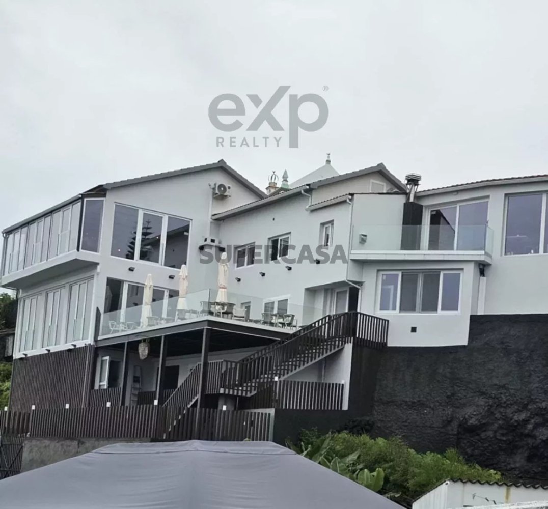 7 bedrooms House in Lajes do Pico, Portugal No. 308472