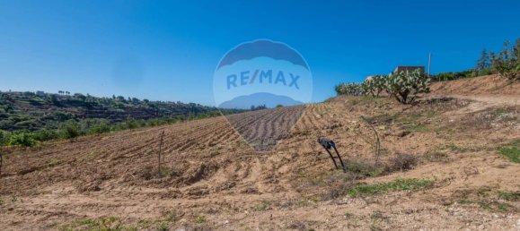 Terreno em Caltagirone, Italy 43456 m² N.º 56253 35