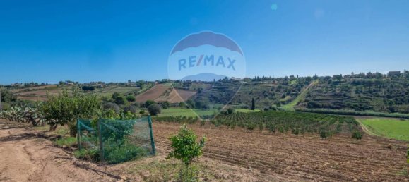 Terreno em Caltagirone, Italy 43456 m² N.º 56253 26