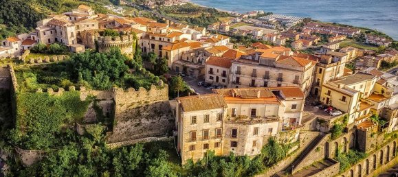 4 rooms Apartment in Belvedere Marittimo, Italy No. 180140 9