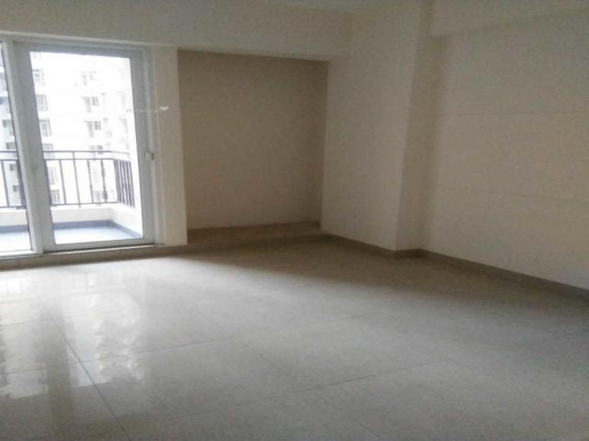 3 bedrooms House in Noida, India No. 65074