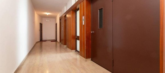 4 rooms Apartment in Turin, Italy No. 156865 33