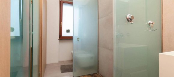 4 rooms Apartment in Turin, Italy No. 156865 29