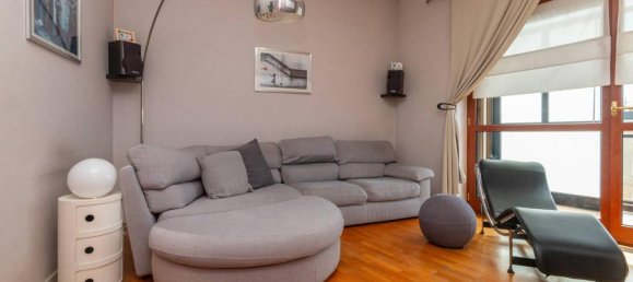 4 rooms Apartment in Turin, Italy No. 156865 11