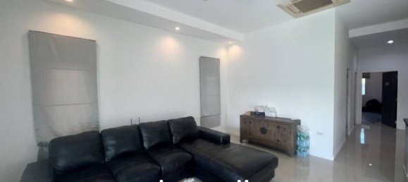 4 bedrooms Villa in Hua Hin, Thailand No. 25737 3