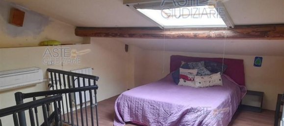 3 rooms Apartment in Livorno, Italy No. 41749 10