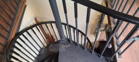 3 rooms Apartment in Livorno, Italy No. 41749 45