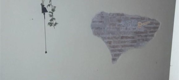 3 rooms Apartment in Livorno, Italy No. 41749 22