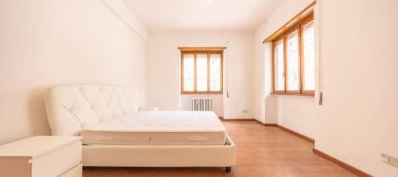 4-salle Appartement à Rome, Italy No. 258005 3