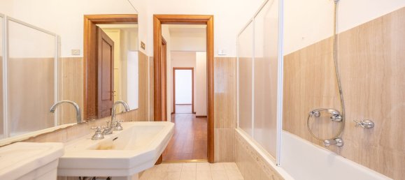 4-salle Appartement à Rome, Italy No. 258005 30