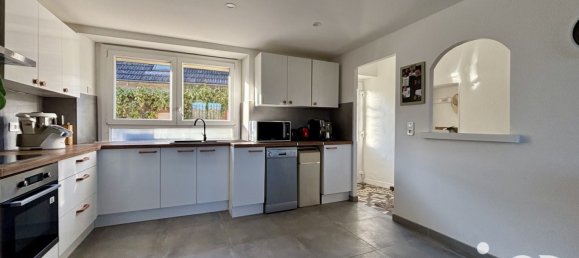 Adosado de 6 habitaciónes en Cuisles, France No. 160122 2