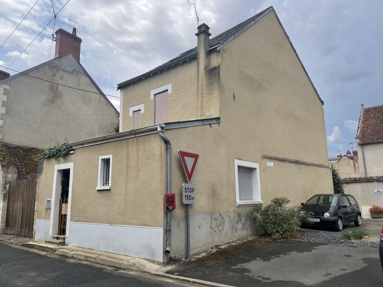 2 Schlafzimmer Haus in Vatan, France, Nr. 86206