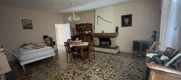 2 Schlafzimmer Haus in Vatan, France, Nr. 86206 7