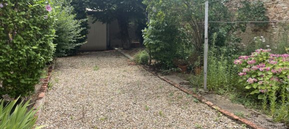 2 Schlafzimmer Haus in Vatan, France, Nr. 86206 2