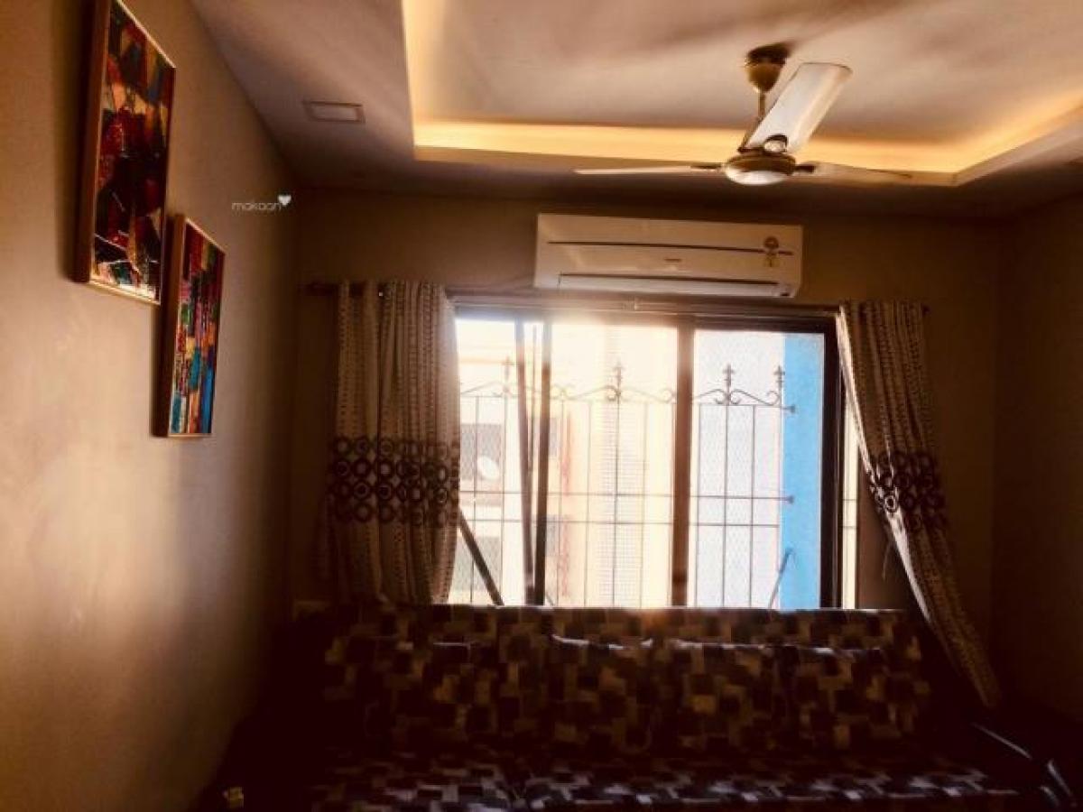 2 bedrooms House in Mumbai, India No. 2880