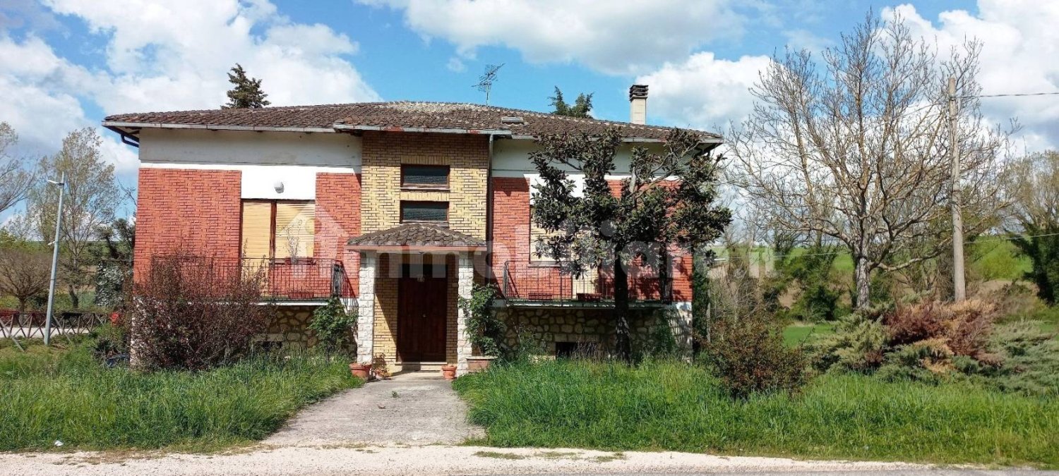 3 غرف نوم منزل في Montefalco, Italy رقم 125000