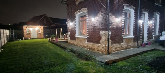 5 rooms Townhouse in Raismes, France No. 158740 3