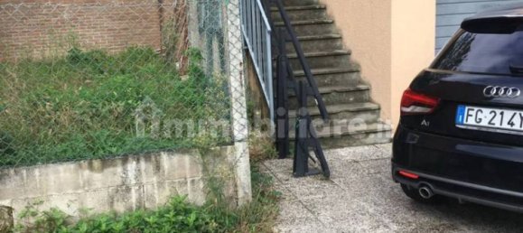 5 bedrooms Villa in Urbino, Italy No. 76010 4