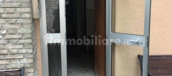 5 bedrooms Villa in Urbino, Italy No. 76010 8