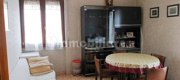 Apartamento de 2 dormitorios en Rome, Italy No. 117994 11