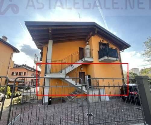 3 Schlafzimmer Wohnung in Olgiate Comasco, Italy, Nr. 303913