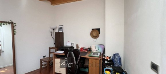 3 غرف نوم فيلا في Vicenza, Italy رقم 278296 31