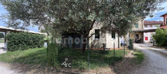 3 غرف نوم فيلا في Vicenza, Italy رقم 278296 39