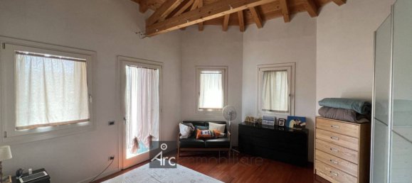 3 غرف نوم فيلا في Vicenza, Italy رقم 278296 24