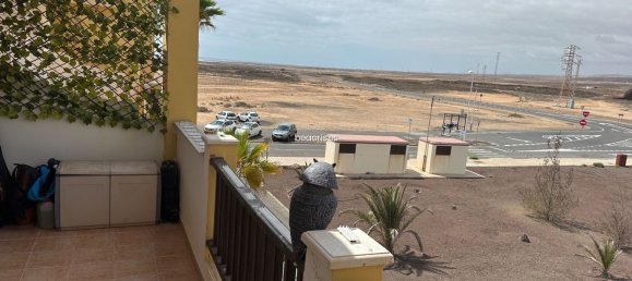 2 Schlafzimmer Penthouse in La Oliva, Spain, Nr. 71598 29