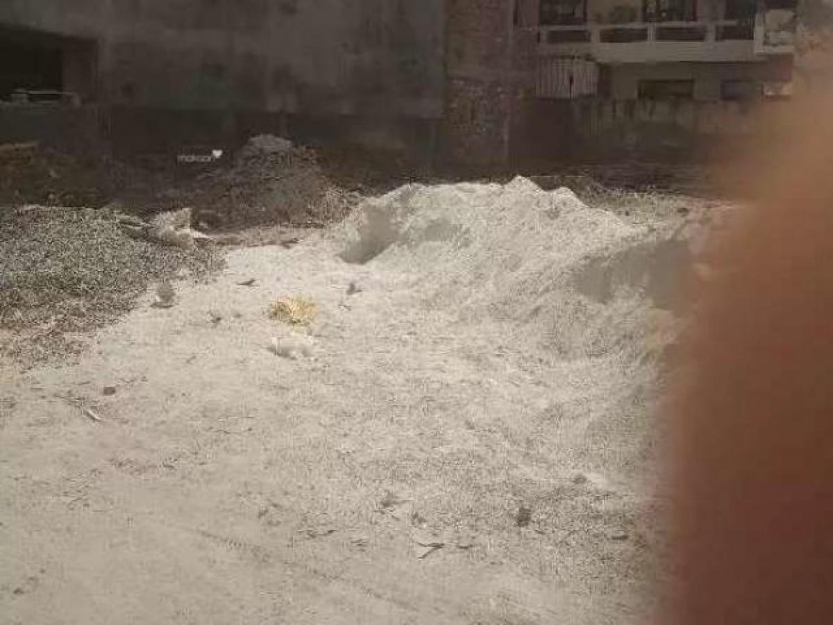  Land in Faridabad, India No. 34105