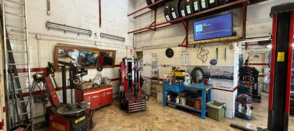 1 room Commercial property in Rome, Italy No. 353962 4