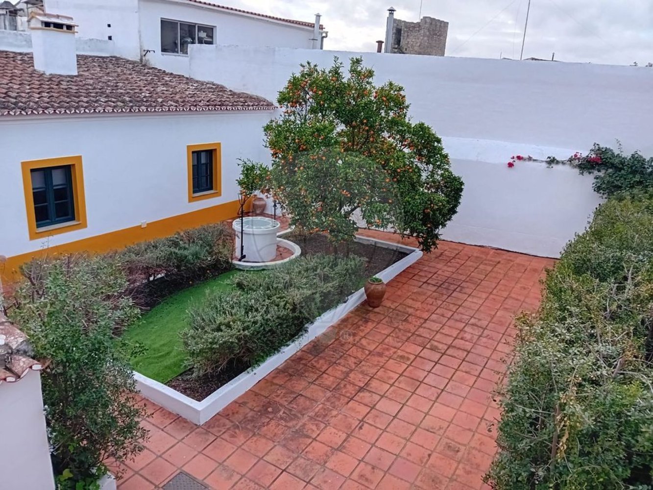 Estudio en Evora, Portugal No. 25266