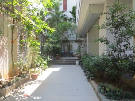 3 bedrooms Villa in Long Bien, Vietnam No. 4267