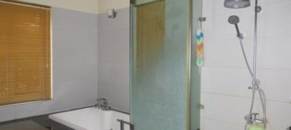 3 bedrooms Villa in Long Bien, Vietnam No. 4267 11