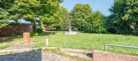 8 غرف نوم شقة في Mondolfo, Italy رقم 320316 11