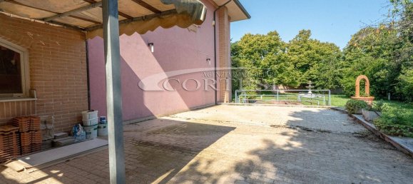 8 غرف نوم شقة في Mondolfo, Italy رقم 320316 24