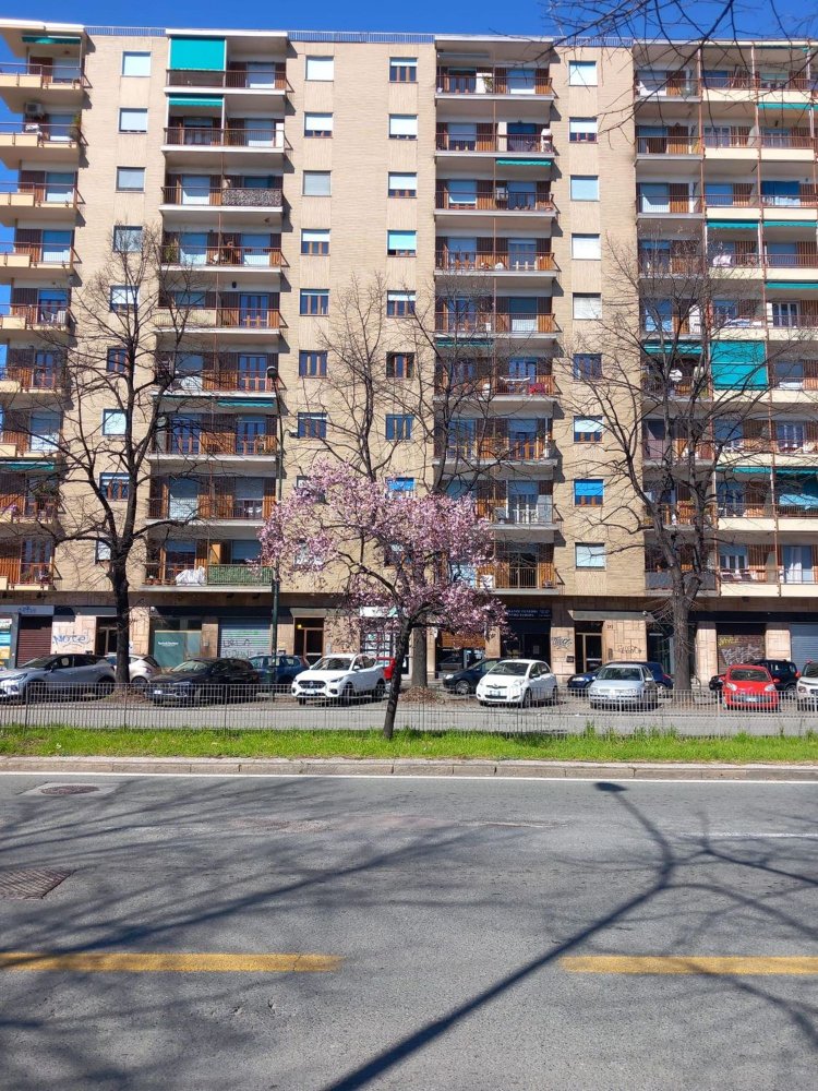 Apartamento de 2 divisões em Turin, Italy N.º 58362